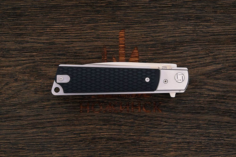 Нож складной Artisan 1802P-BKC Classic, клинок 98мм, сталь D2, рукоять G10