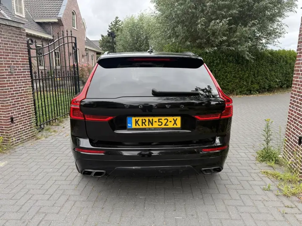 Volvo XC60 Recharge T6 AWD R-Design