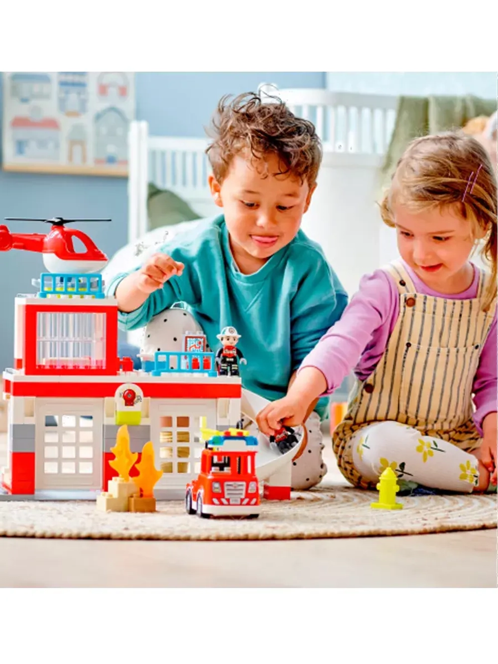 Лего Дупло Пожарная часть и вертолёт Duplo