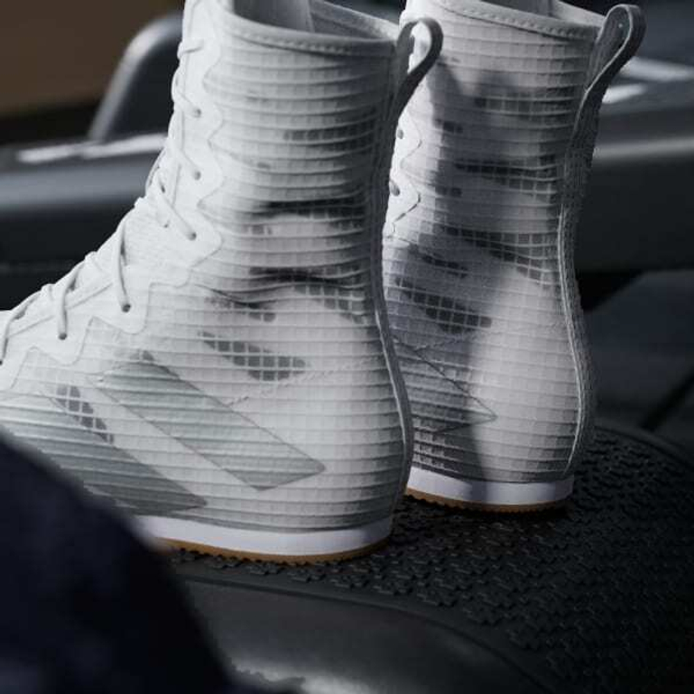 Adidas Высокие кроссовки Box Hog 4, серебристый