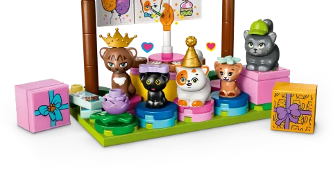 Конструктор LEGO Friends 42666 Вечеринка по случаю дня рождения кошки и домик на дереве