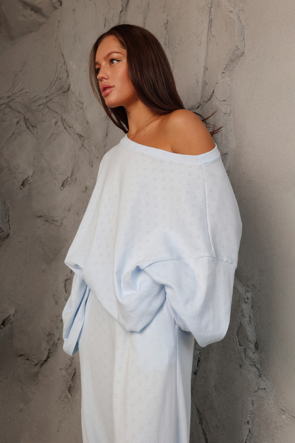 Лонгслив объемный из трикотажа