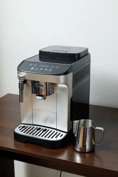 De’Longhi совершает революцию в кофе: теперь за качеством следит ИИ! ☕️🤖
