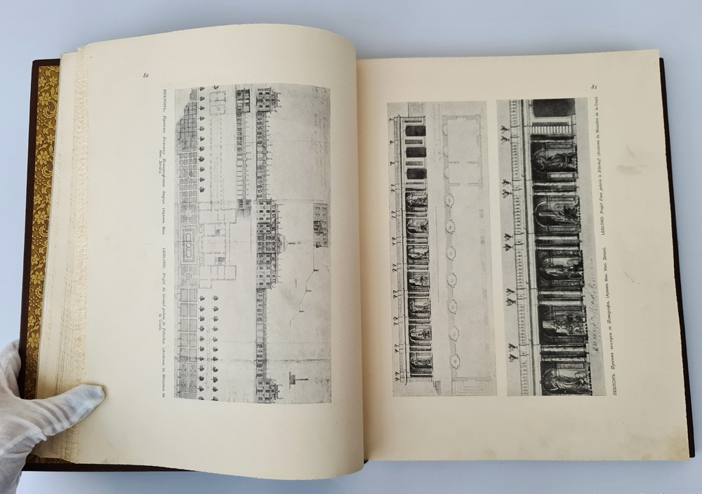 "Историческая выставка архитектуры". . 1911г. - антикварное издание