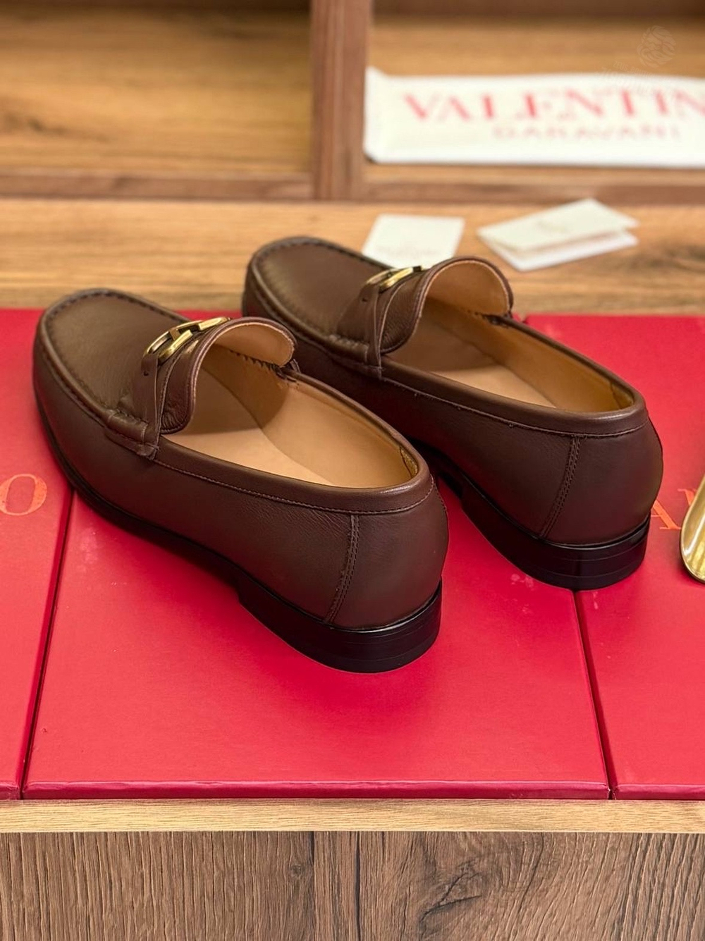 Лоферы Valentino