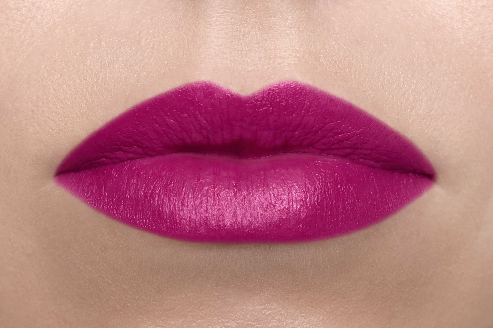 NYX Professional Makeup Suede Matte Lipstick - Матовая помада оттенок 12 Clinger, 3 g