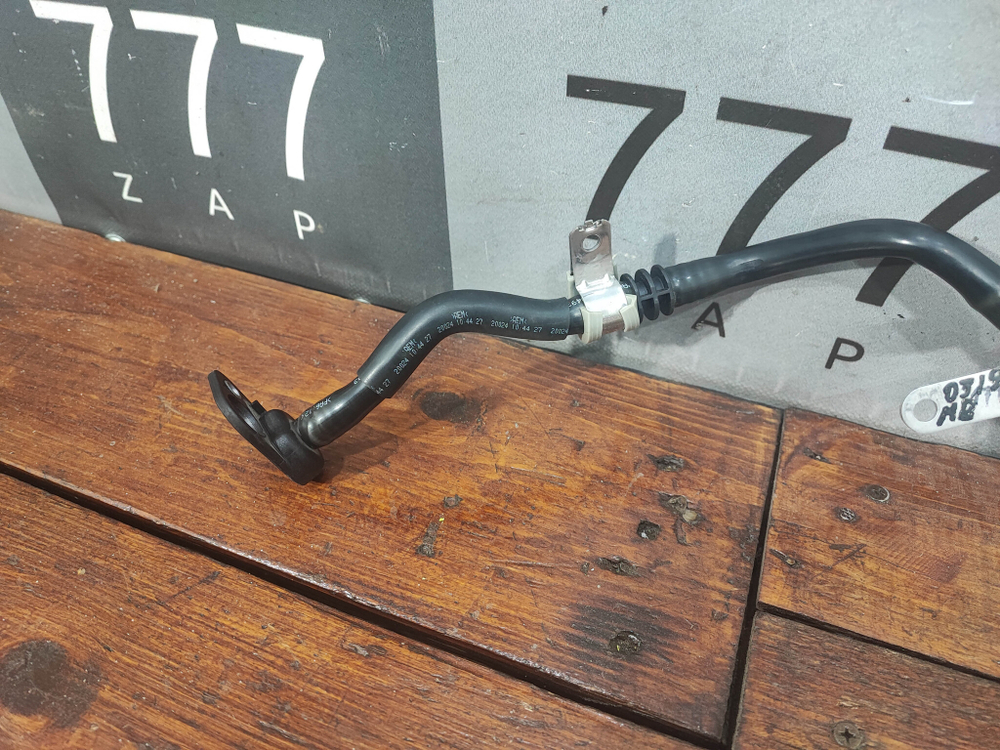 Трубка вакуумная Mercedes S (W222) 13-20 Б/У Оригинал A6560701332