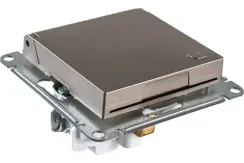 Розетка Systeme Electric ATLASDESIGN с заземлением с крышкой и шторкой шампань 38180