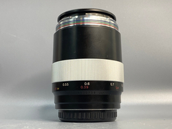 Voigtlander 125mm 2.5 SL EF Macro APO-Lanthar