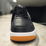 Nike Air Force 1 Low • Black White