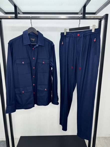 Прогулочный костюм Kiton