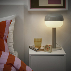 IKEA TJINGA  (ИКЕА ТЙИНГА)  -  Будильник - бледно-жёлтый 8x8 см
