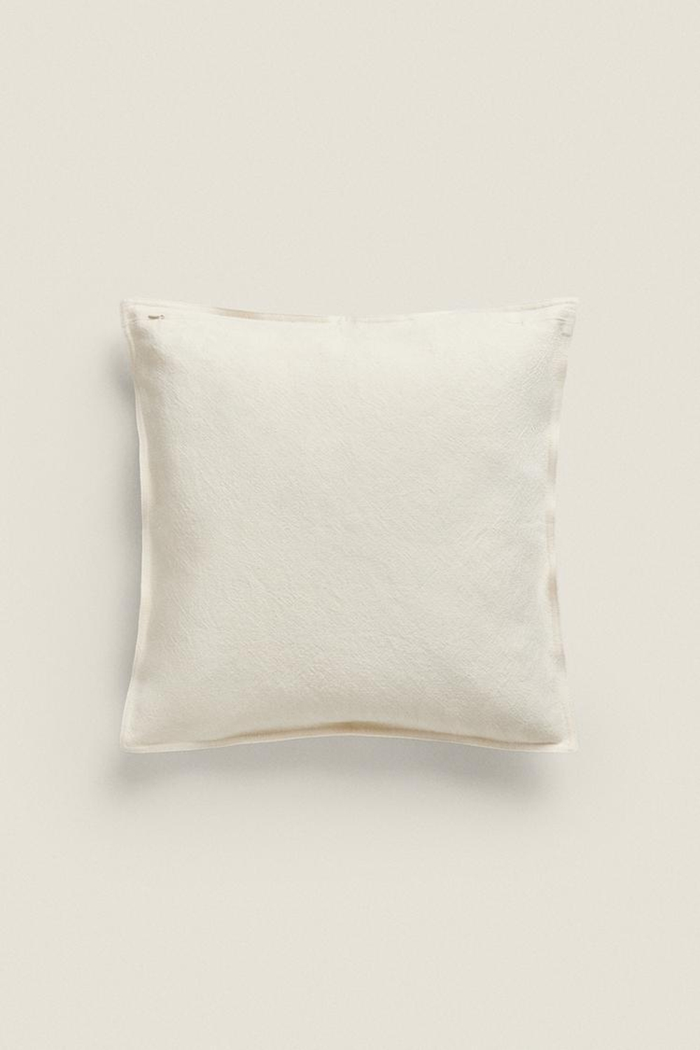 ZARA HOME ЛЬНЯНОЙ ЧЕХОЛ НА ПОДУШКУ, ЖЕЛТОВАТО-БЕЛЫЙ