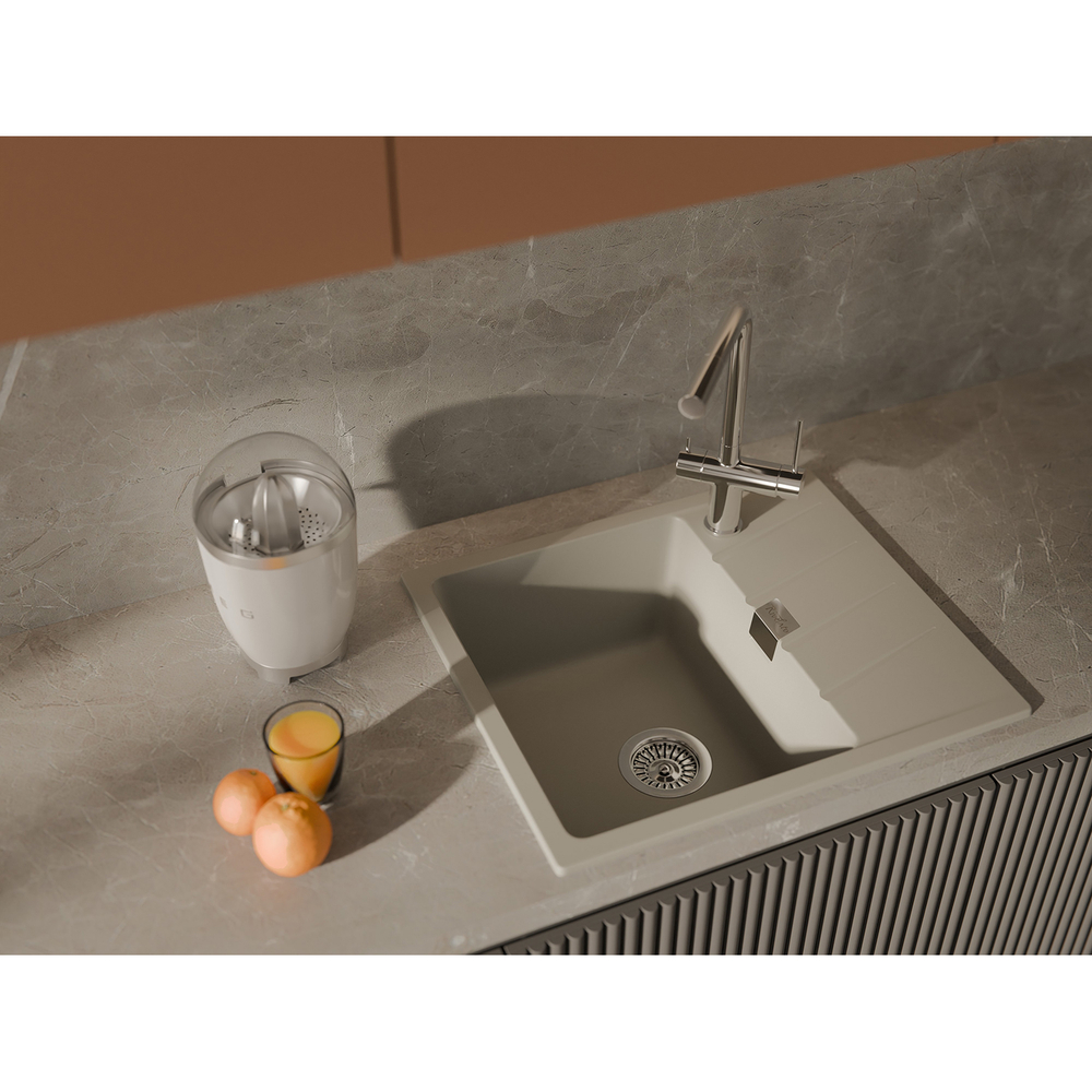 Rivelato RAUM RM-58 topazio