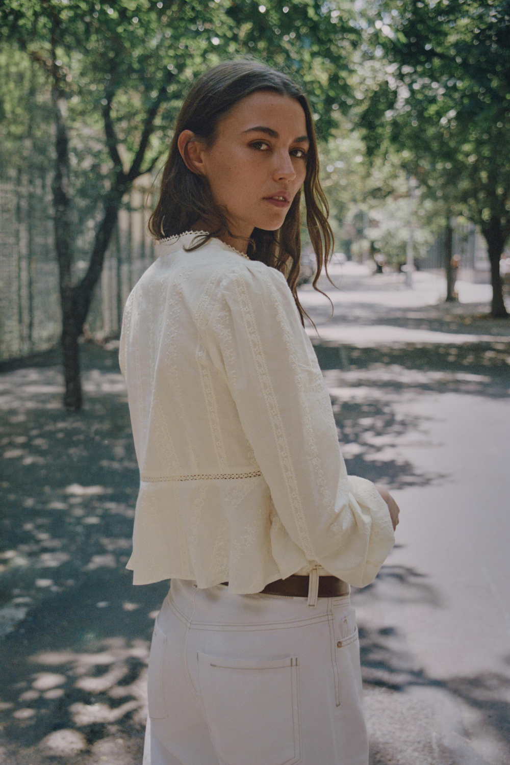 ZARA РОМАНТИЧНАЯ БЛУЗА С ВЫШИВКОЙ, ЭКРЮ