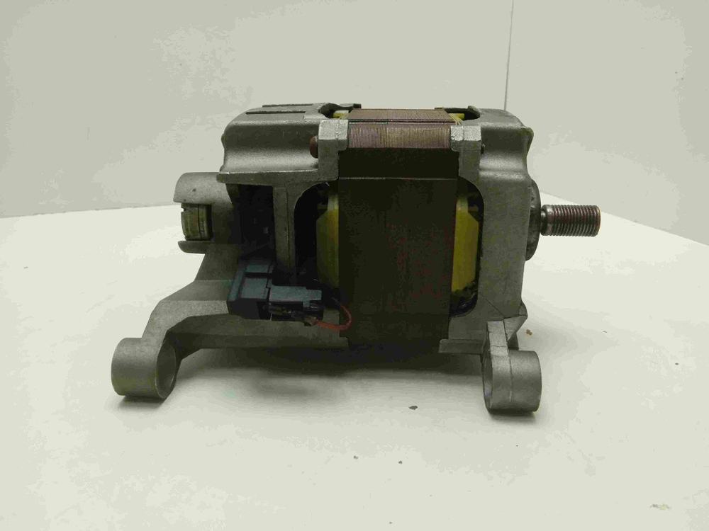 ZWG181 кт209 Двигатель для стиральной машины Zanussi 512020703 б/у