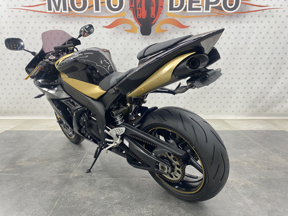 Yamaha YZF-R1 2005