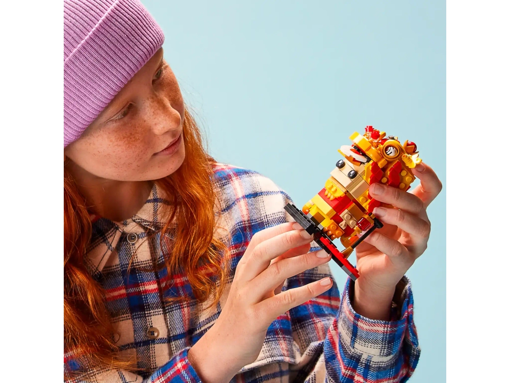 Конструктор LEGO BrickHeadz 40540 Исполняющий танец льва