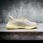 Adidas Yeezy Boost 350 V2 • Citrin