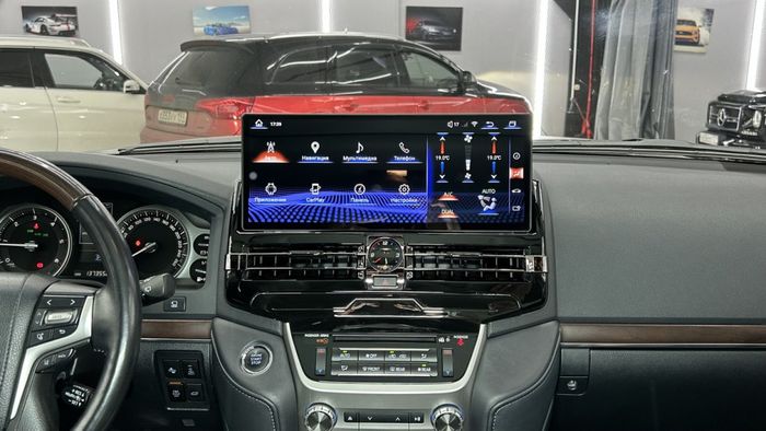 Магнитола для Toyota Land Cruiser 200 2015+ - RDL монитор 15.6" на Android 13, Быстрая, CarPlay, 4G SIM-слот