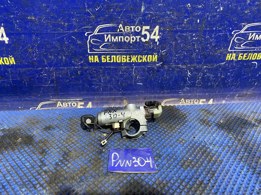 Замок зажигания NISSAN R'NESSA 1998