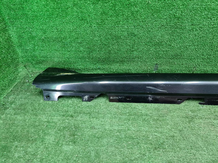 Накладка порога правая BMW 7er G12 (15-22) M-paket
