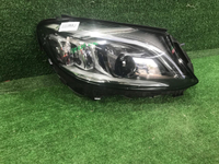 Фара правая Mercedes C w205 18-23 LED В сборе