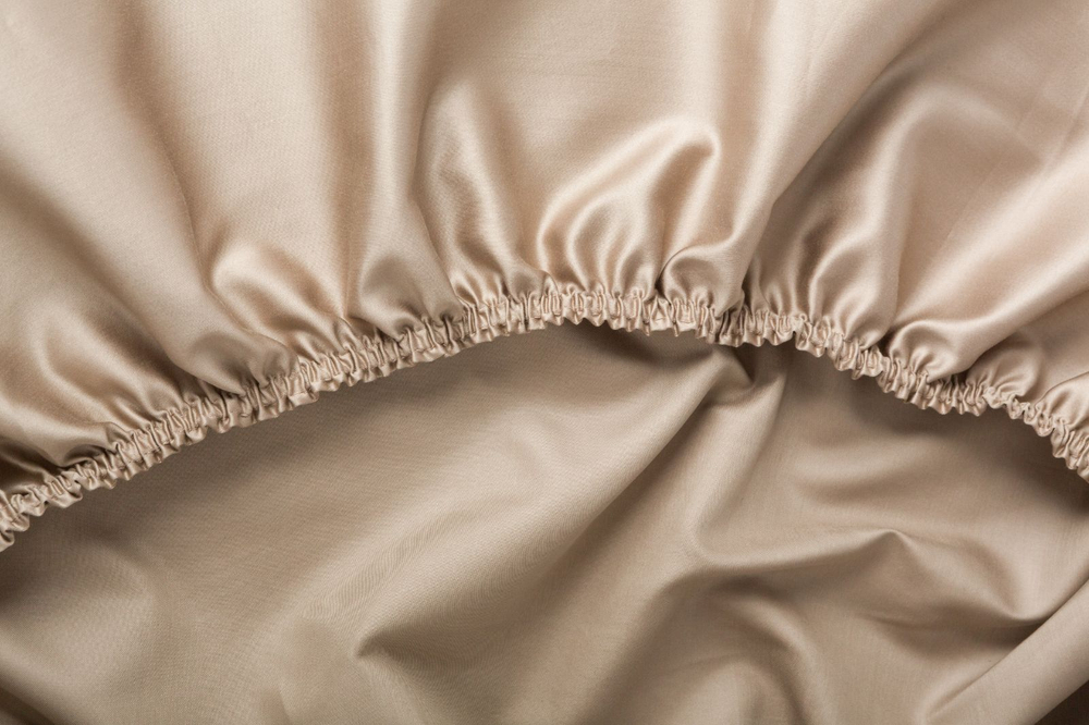 Простыня на резинке 180х200x40 German Grass Аллюр Бежевый (Caramel Beige Allure)