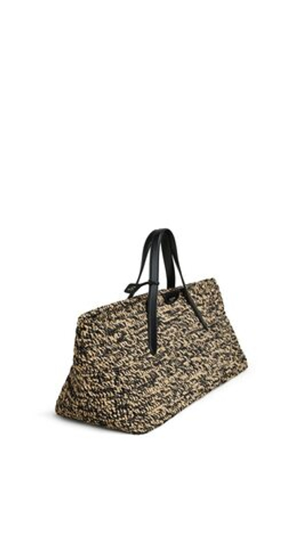 ALAÏA СУМКА LE PANIER EAST WEST БОЛЬШОГО РАЗМЕРА ИЗ РАФИИ, НАТУРАЛЬНЫЙ/ЧЕРНЫЙ