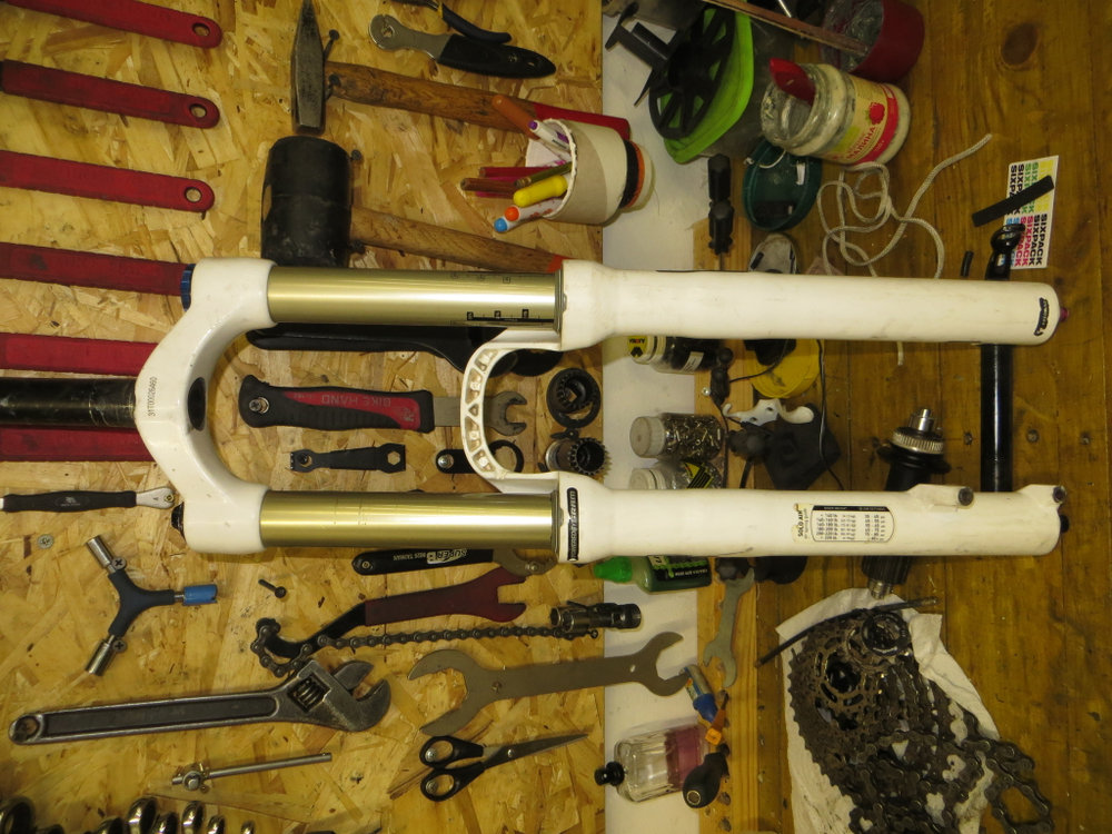 Вилка амортизационная Rock Shox Lyrik ход 180 , ось 20 , БУ
