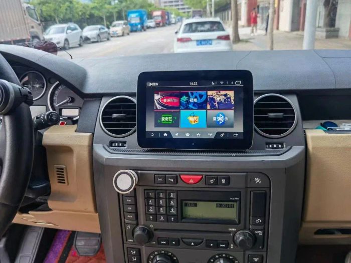 Магнитола для Land Rover Discovery 3 2005-2009 - Kuberg MRW-8703 монитор 8.4" на Android 10, Carplay, SIM-слот