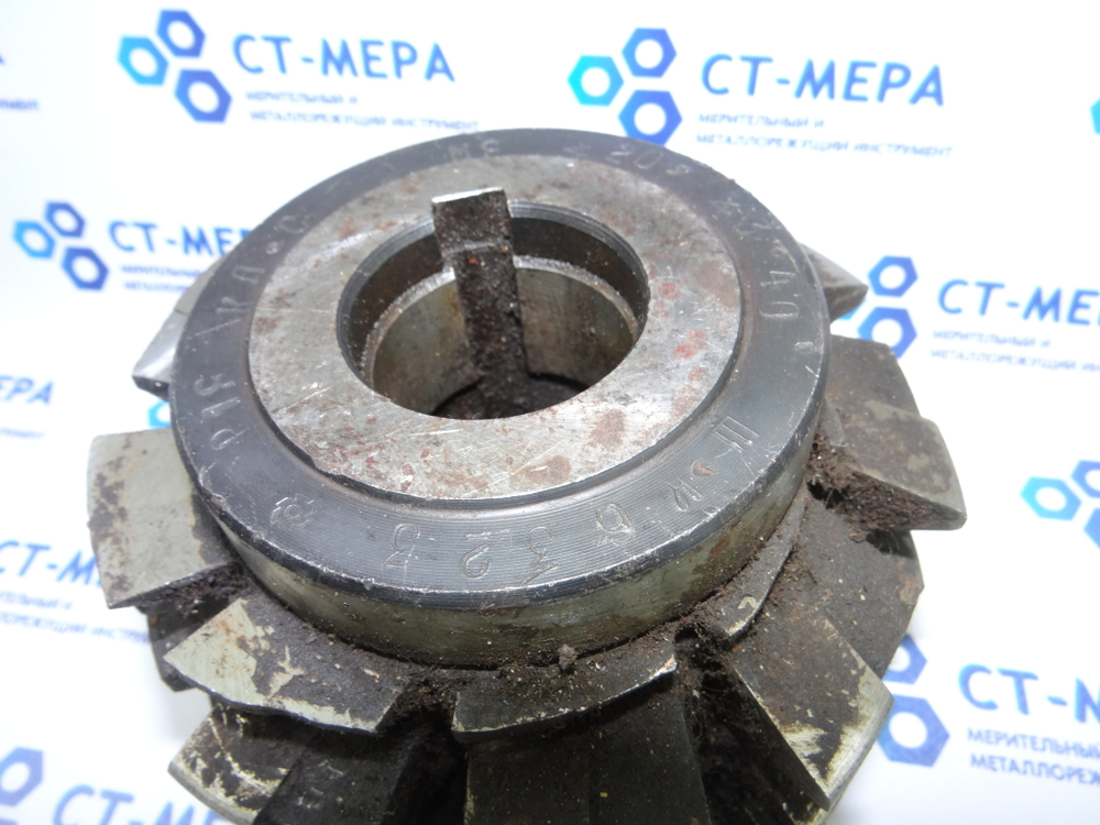 Фреза червячная модульная М8 20° Р18 кл. С 3°40' ШК 6325 Фрезер