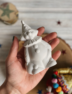 Елочная игрушка Клоун с мячом для росписи, фарфоровый