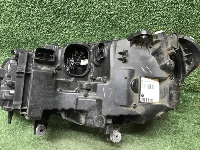 Фара правая BMW X3 G01 (17-21) Adaptive LED