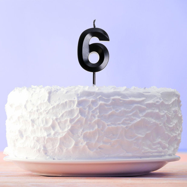 Свеча в торт цифра "6" , черная, 5 х 12 см