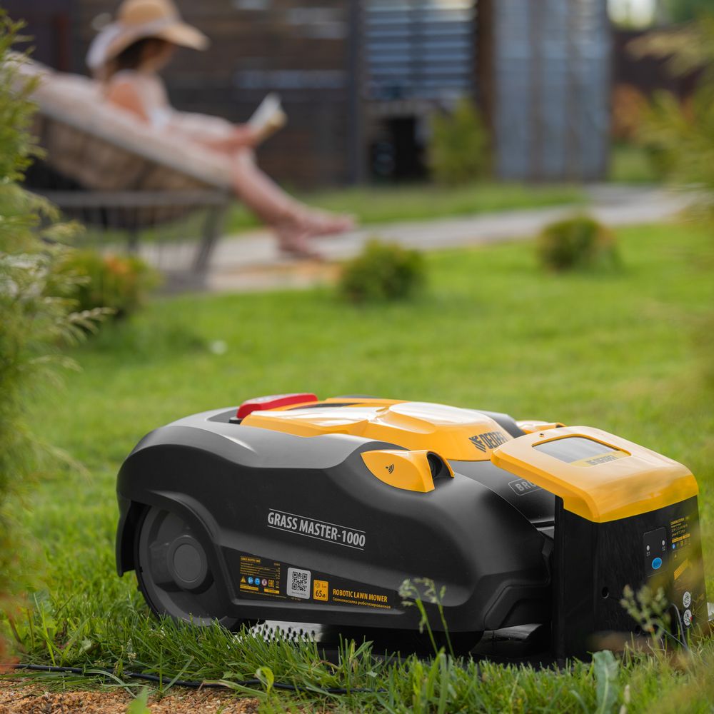 Робот-газонокосилка Grass Master 1000 1000м², 3Ач, 28V, LCD дисплей, Denzel