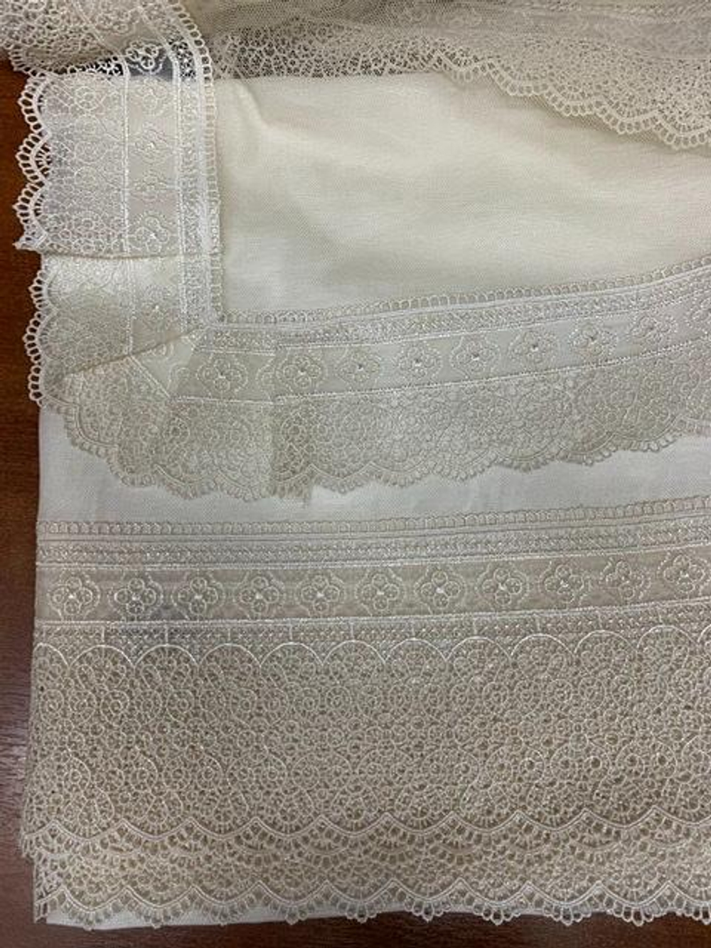 Набор скатертей 2шт 170х280 и 120х220 и 12 салфеток Gamba 1022 Macrame Panna шампань