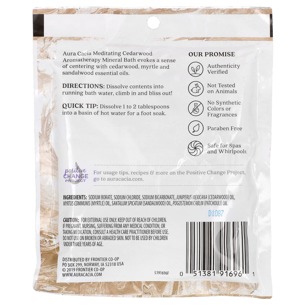 Aura Cacia, добавка для ванны с ароматерапевтическими минералами, кедр, 70,9 г (2,5 унции)