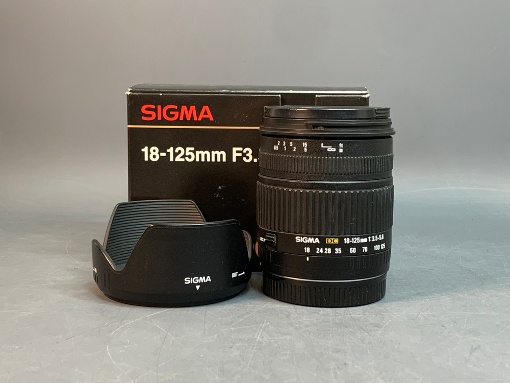 Sigma AF 18-125mm 3.8-5.6 DC OS HSM Canon EF диафрагма заела в закрытом положении