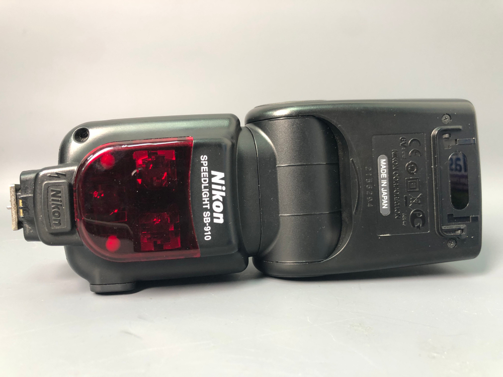 Nikon Speedlight SB-910