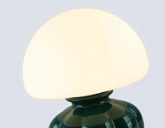 Интерьерная настольная лампа High Light LH53249 Ambrella