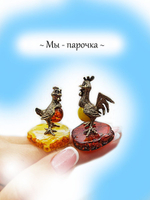 Петух бронза с янтарём сувенир