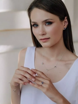 Колье Миражи с синими кристаллами-хамелеонами Swarovski