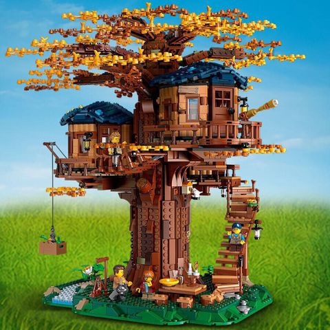 Конструктор LEGO Ideas 21318 Дом на дереве
