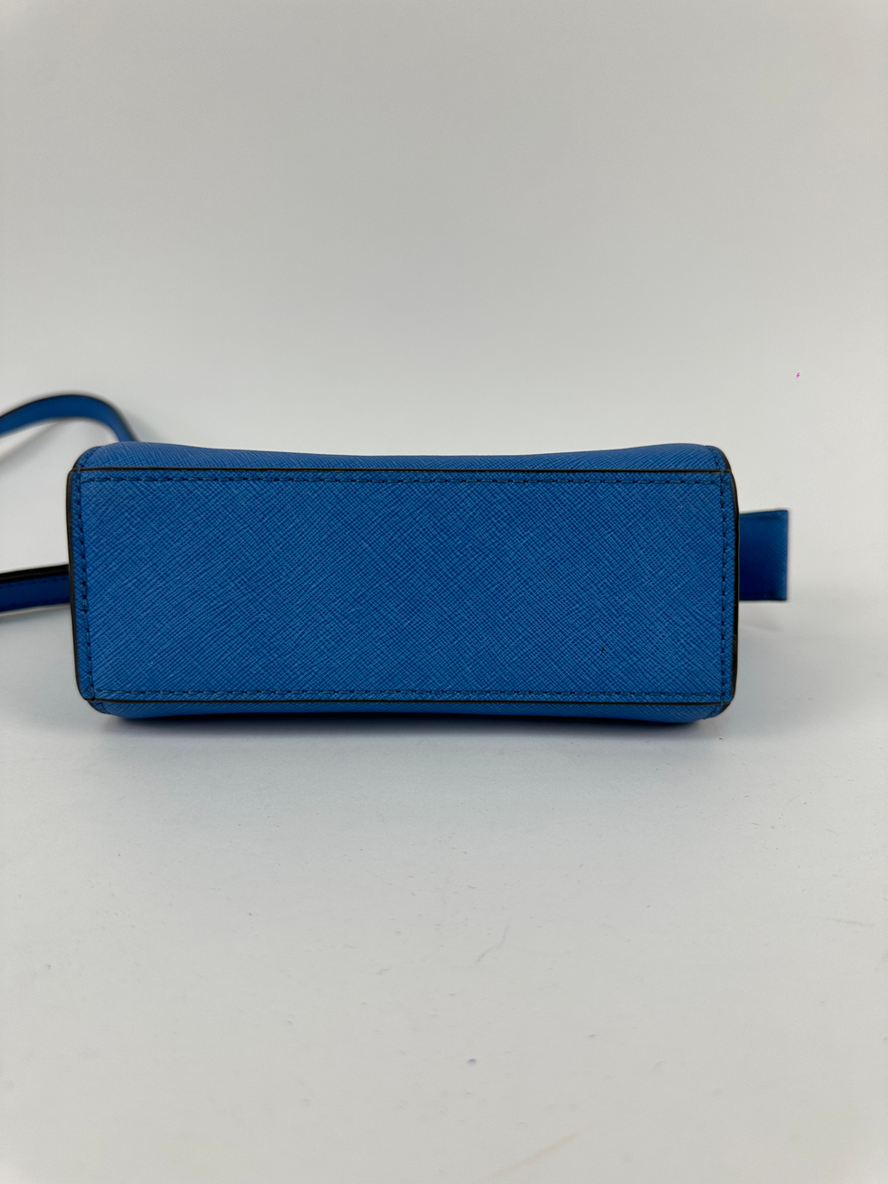Сумка Michael Kors Selma Mini Messenger