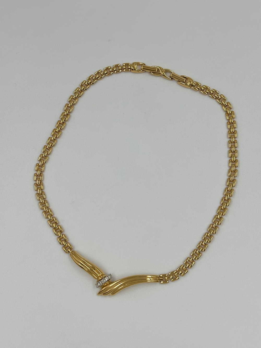 Колье Nina Ricci