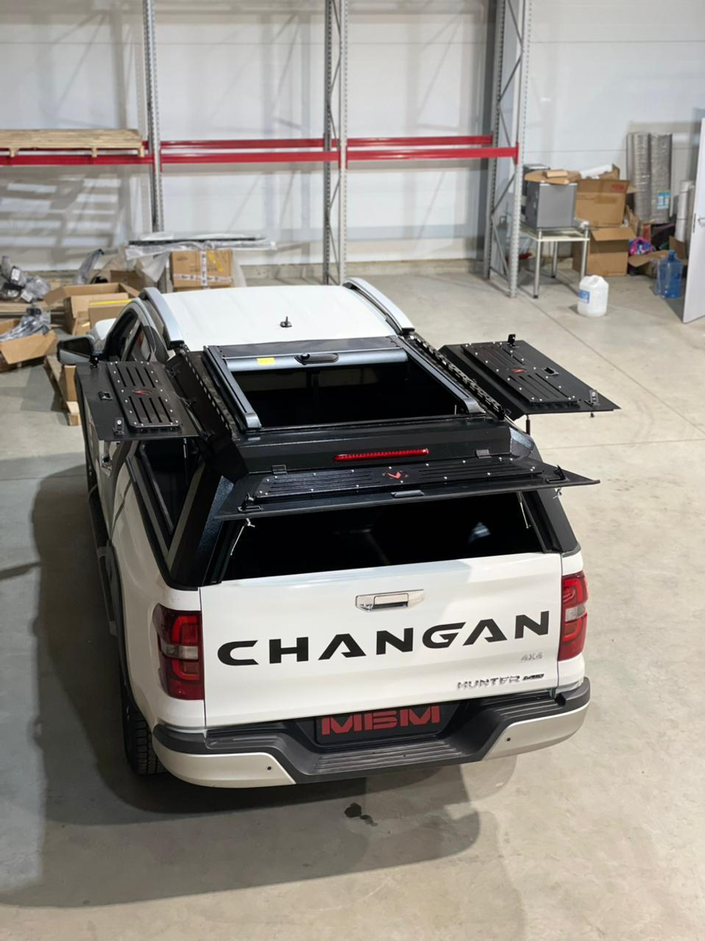 Kунг экспедиционный с Роллетой на крыше Changan Hunter Plus