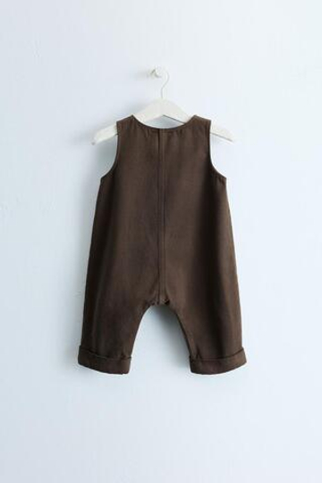 ZARA TIMELESS — ОДНОТОННЫЙ КОМБИНЕЗОН ИЗ ТВИЛА, ТЕМНО-КОРИЧНЕВЫЙ