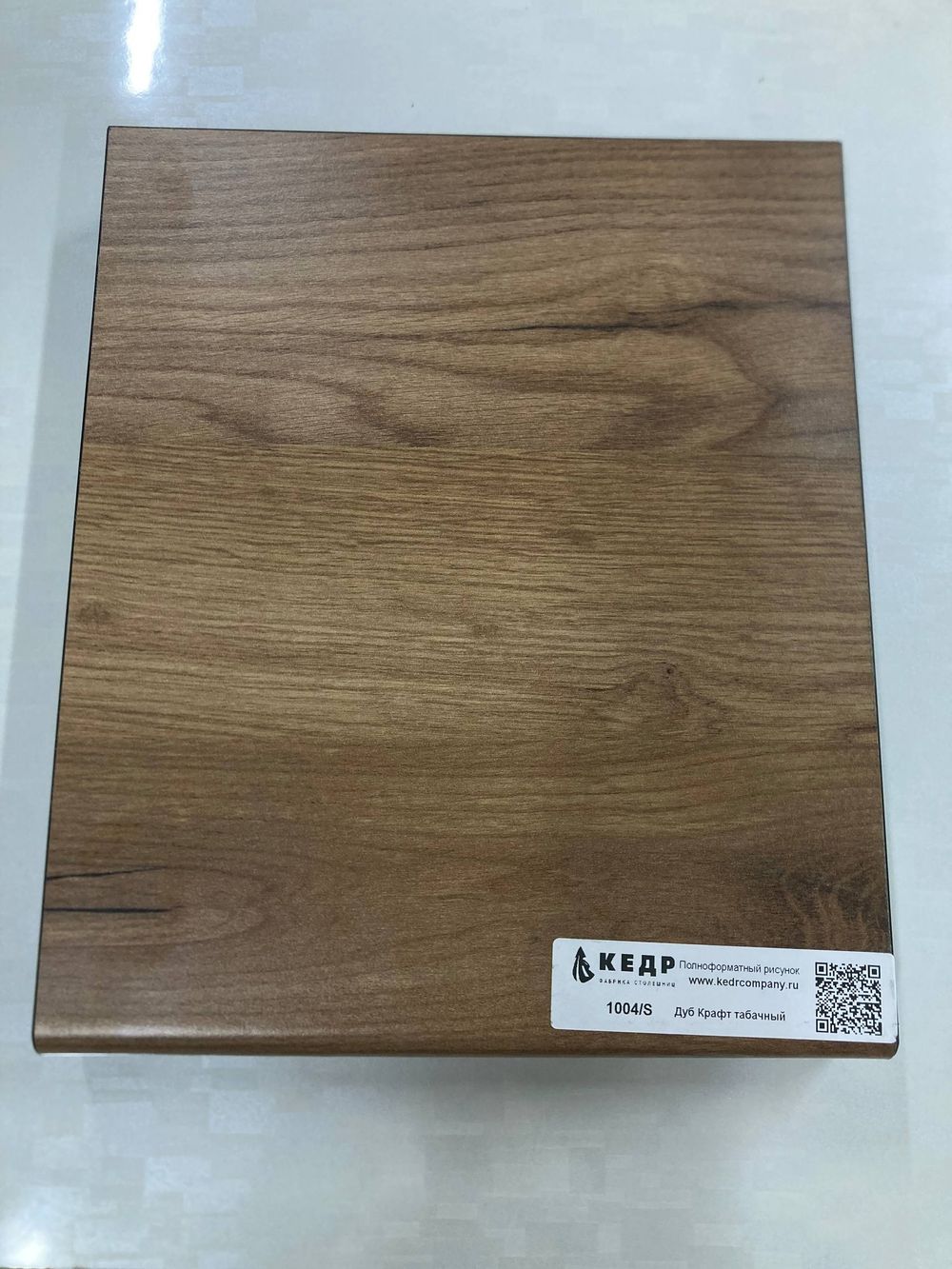 Стеновая панель Дуб крафт табачный 1 кат 3050*600*4 \1004\