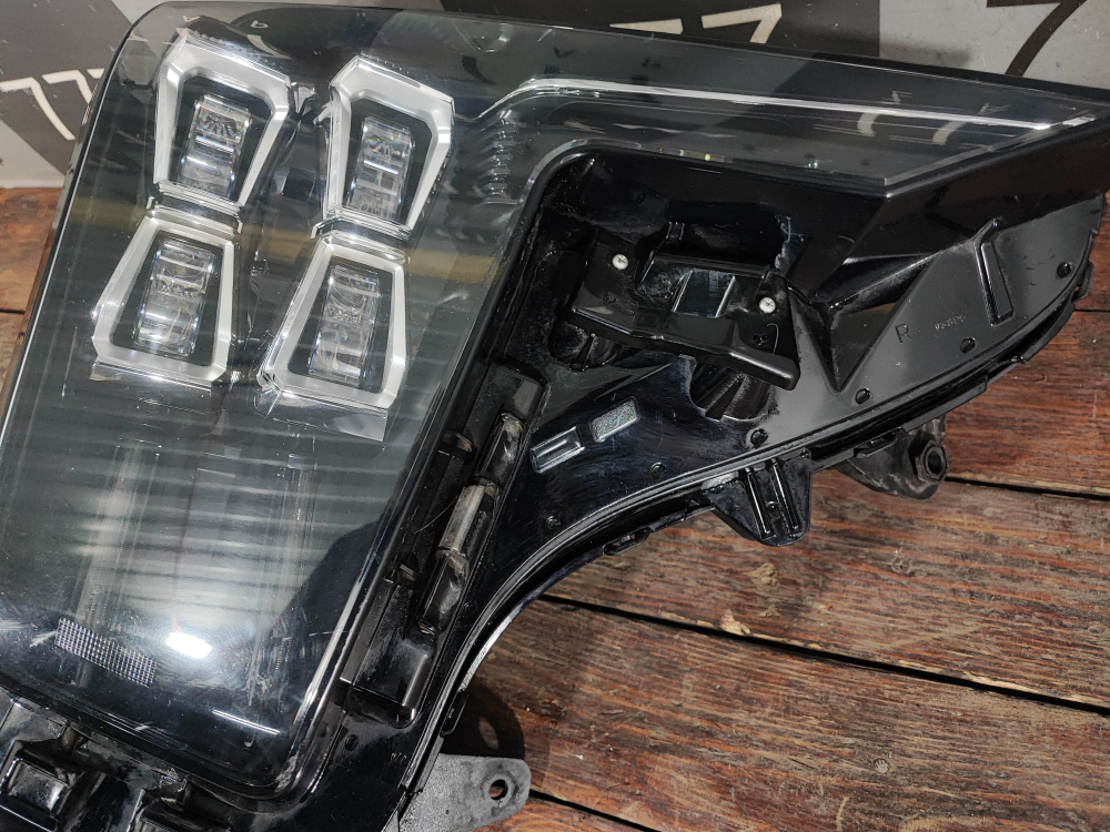Фара правая LED GAC GS8 2 21-нв Б/У Оригинал 7210002DRS0002M10